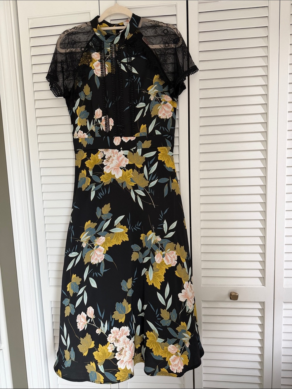 Boheme Black Floral Lace-Yoke Midi Dress